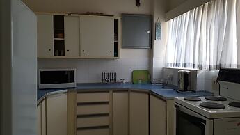 Lolos Elegant Three Bedroom Apartment