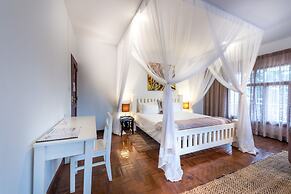 Sommerschield Guest House & Restaurant