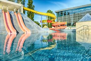 Hotel Aquacity Riverside