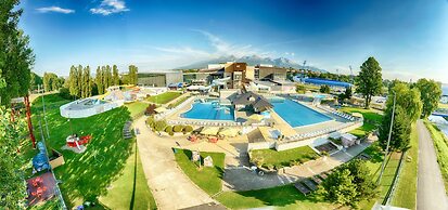 Hotel Aquacity Riverside