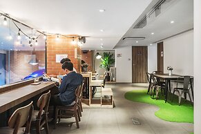 Kokotel Bangkok Surawong