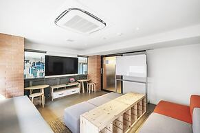 Kokotel Bangkok Surawong