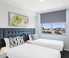 Oaks Brisbane Woolloongabba Suites