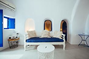 Blu Blanco Cave House by Blu Bianco Vacation Rentals