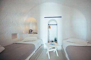 Blu Blanco Cave House by Blu Bianco Vacation Rentals