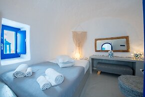 Blu Blanco Cave House by Blu Bianco Vacation Rentals