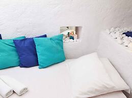 Blu Blanco Cave House by Blu Bianco Vacation Rentals