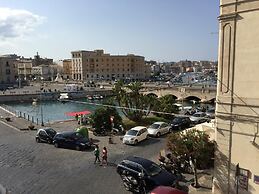 varcOrtigia Bed and Breakfast