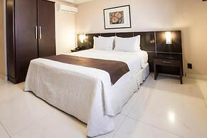 Crystal Plaza Hotel