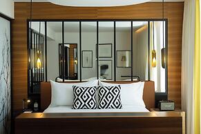 Renaissance Paris Republique Hotel