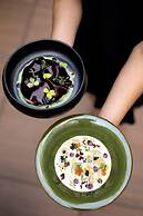 Renaissance Paris Republique Hotel