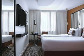 Renaissance Paris Republique Hotel