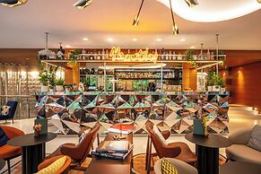 Renaissance Paris Republique Hotel