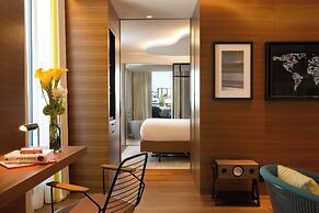 Renaissance Paris Republique Hotel