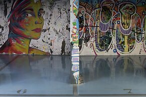 Renaissance Paris Republique Hotel