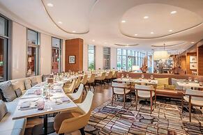 Renaissance Paris Republique Hotel