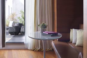 Renaissance Paris Republique Hotel