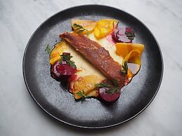 Renaissance Paris Republique Hotel