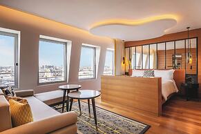 Renaissance Paris Republique Hotel