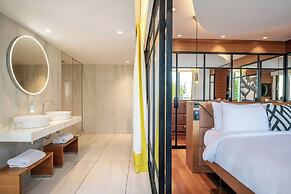 Renaissance Paris Republique Hotel