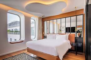 Renaissance Paris Republique Hotel