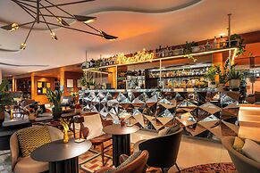 Renaissance Paris Republique Hotel