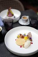 Renaissance Paris Republique Hotel