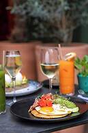 Renaissance Paris Republique Hotel