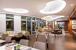 Renaissance Paris Republique Hotel