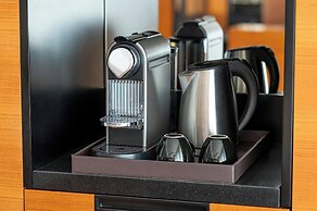 Renaissance Paris Republique Hotel