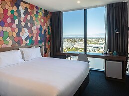 Ibis Styles Brisbane Elizabeth Street