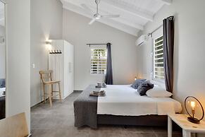 All Seasons Apartments