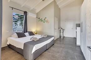 All Seasons Apartments