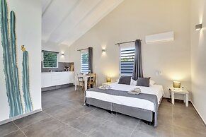 All Seasons Apartments