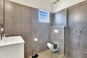 All Seasons Apartments