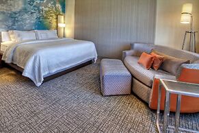 Courtyard Westbury Long Island