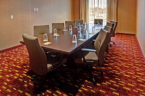 Courtyard Westbury Long Island