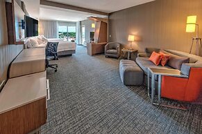 Courtyard Westbury Long Island