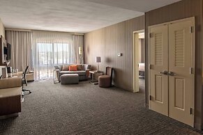 Courtyard Westbury Long Island