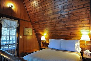 Bear Creek Motel And Cabins