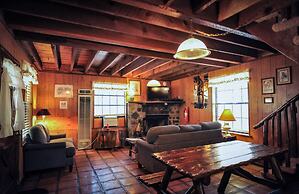 Bear Creek Motel And Cabins