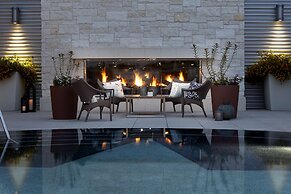 Archer Hotel Austin at the Domain