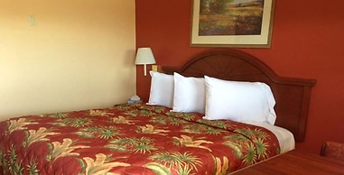DeQueen Courtyard Inn