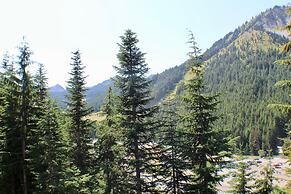 Crystal Chalets Condominiums at Crystal Mountain Ski Resort