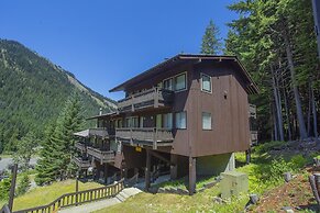 Crystal Chalets Condominiums at Crystal Mountain Ski Resort