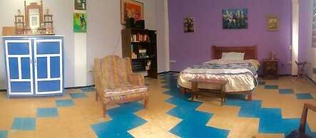 Casa Ceasars  Historic Quito