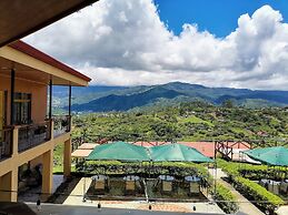 Paraíso Orocay Lodge