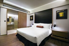 Just Sleep Kaohsiung Station