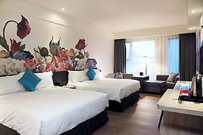 Just Sleep Kaohsiung Station