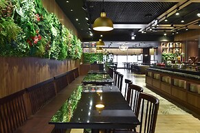 Just Sleep Kaohsiung Station